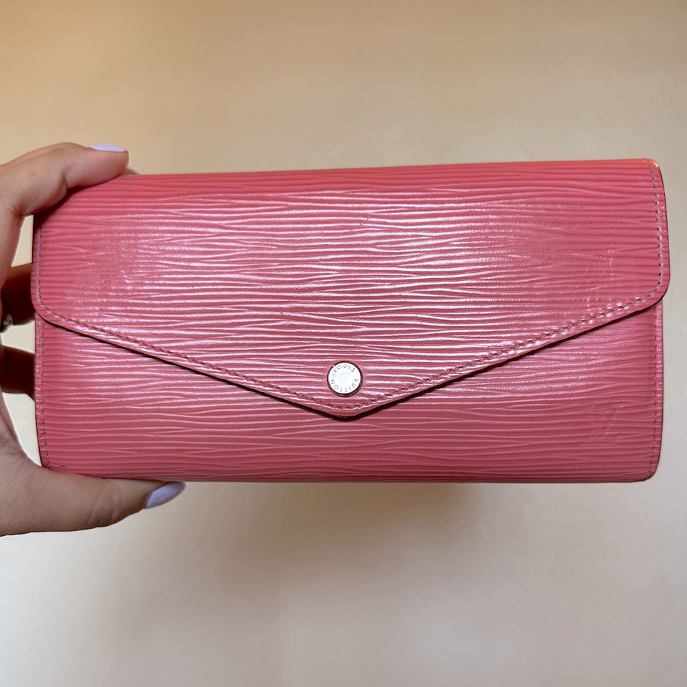 Louis Vuitton Epi Leather Josephine Wallet